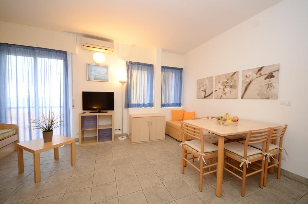 Residence Il Gabbiano Вариготи Стая снимка