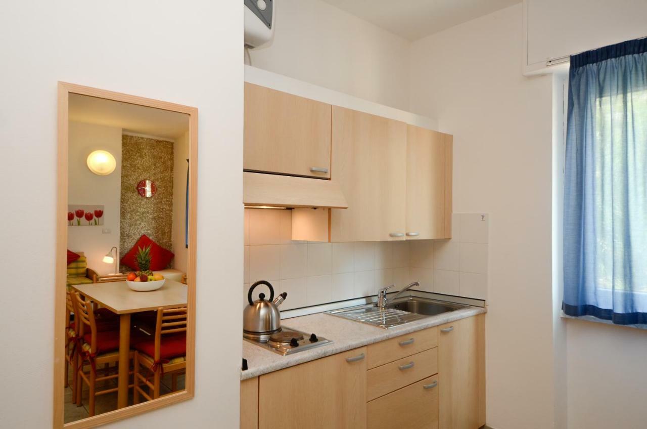 Residence Il Gabbiano Вариготи Екстериор снимка